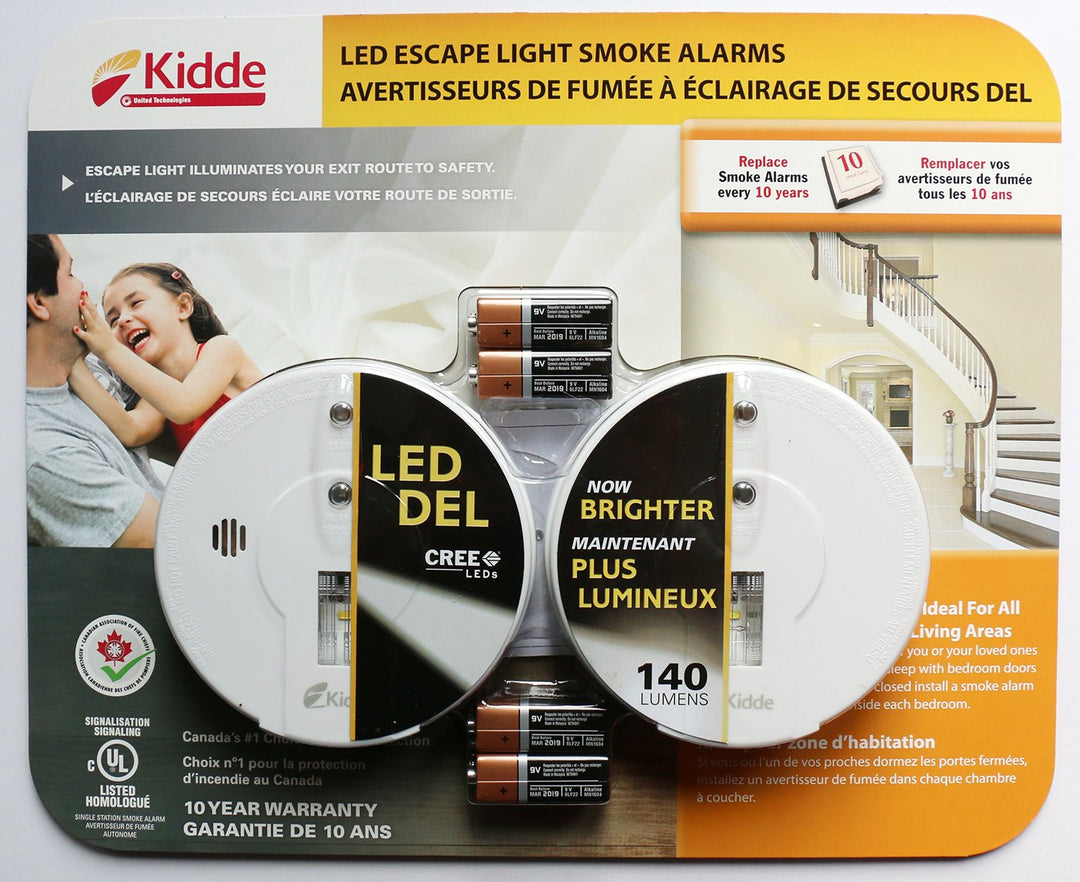 Kidde - LED Escape Light Smoke Alarms - Pack of 2 Alarms and 4 Duracell 9V batteries
