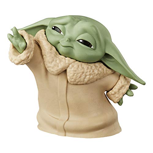 Hasbro Star Wars The Bounty Collection 2.2-Inch The Mandalorian “Baby Yoda” Froggy Snack, Force Moment Figure 2-Pack