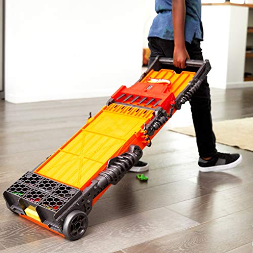 Hot Wheels Super 6-Lane Raceway