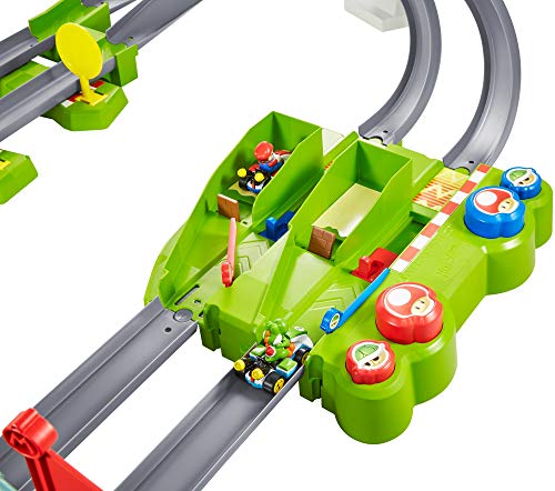 Hot Wheels Mario Kart Circuit Track Set