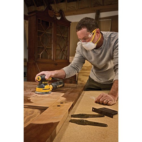 DEWALT DWE6421 5-Inch Random Orbit H and L Sander