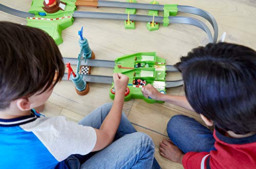 Hot Wheels Mario Kart Circuit Track Set