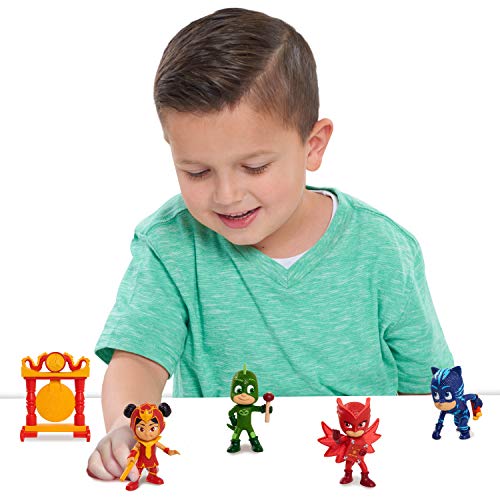 PJ Masks Mystery Mountain Collectible Figures- Brown Mailer